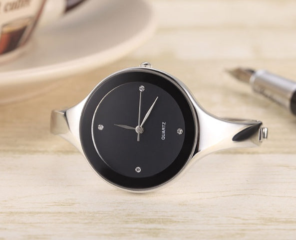 Women's Round Bracelet Quartz Watch