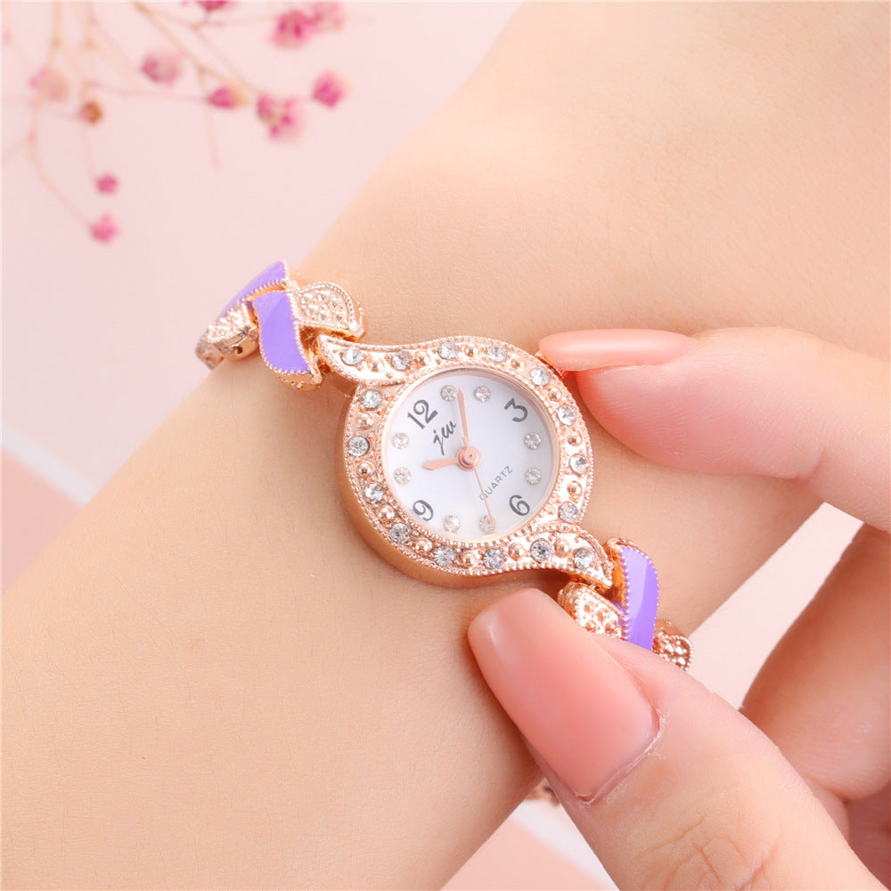 Ladies Leaf Bracelet Quartz Wristwatch